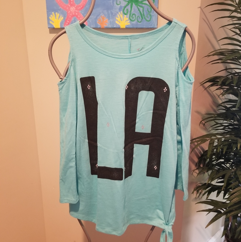 ❤️5for$12 Justice blue top size 14